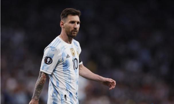 iQOO Neo11搭载2K 144Hz珠峰屏：同档最贵